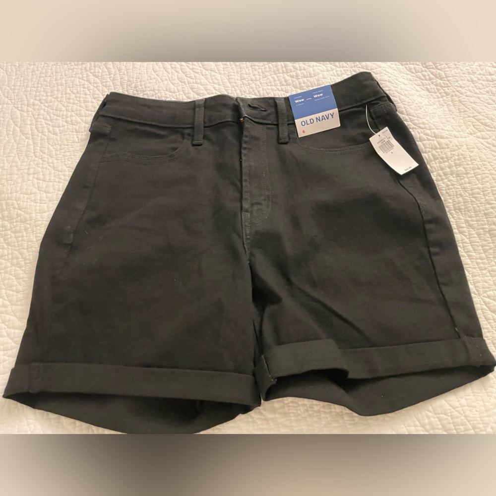 NWT Womens Old Navy Black Denim Highrise WOW Shorts Size 6